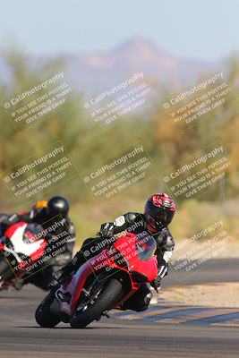 media/Nov-11-2023-SoCal Trackdays (Sat) [[efd63766ff]]/Turn 2 Set 2 (1145am)/